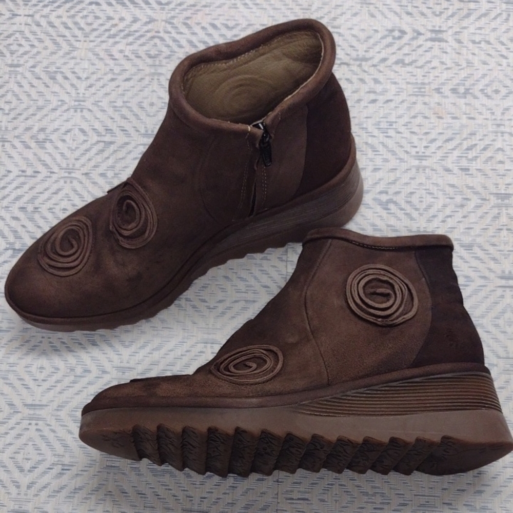 Fly London Women's Brown Leather Ankle Boots Contemporary Urban Modern